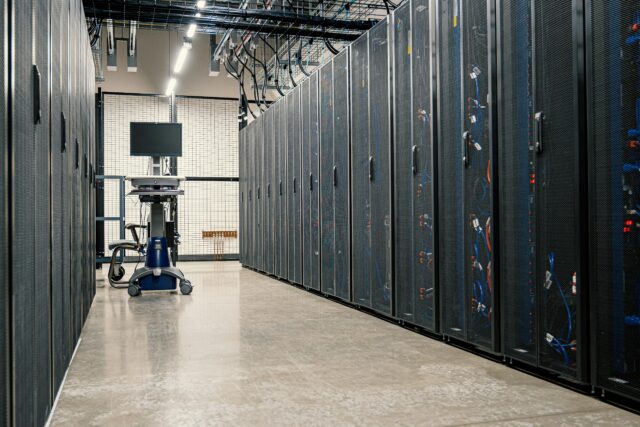 Intelligenza Artificiale (AI) ed energia: futuri consumi in crescita e nuove opportunità di efficienza