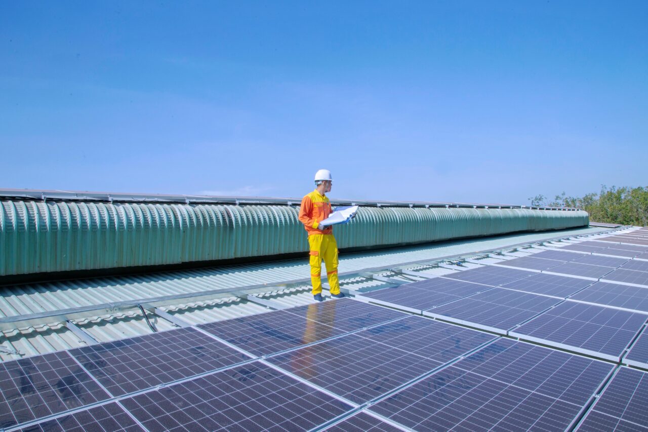 Batterie e fonti rinnovabili: i sistemi di accumulo elettrico stanno cambiando il mercato energetico