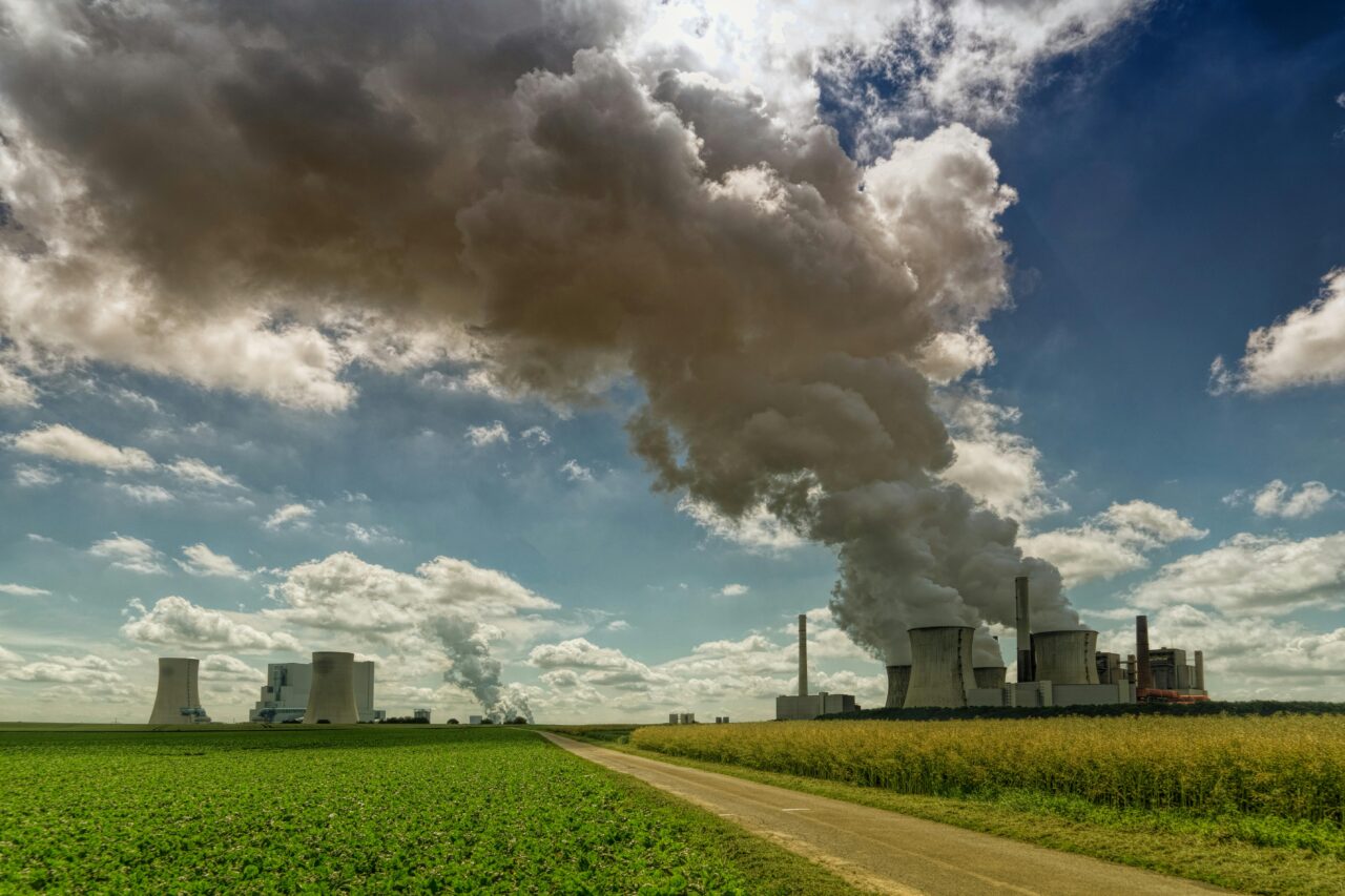 Nucleare in Italia: il Governo lo pubblicizza, ma l’Europa invece investe nelle fonti rinnovabili